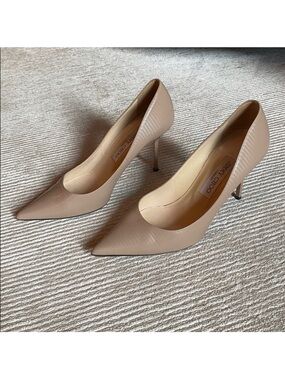 Jimmy Choo Love 85 Textured Leather Nude Tan Pumps Closed Toe Heels Size 7.5